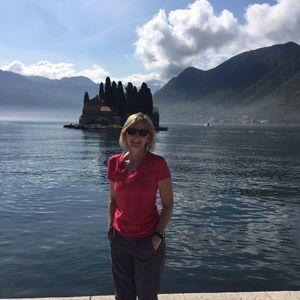 Meet your Posher, Carol